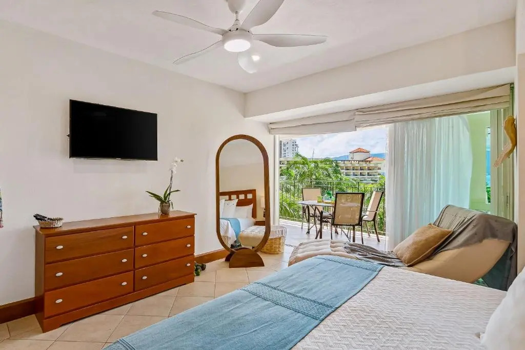 Porto Fino 604N
