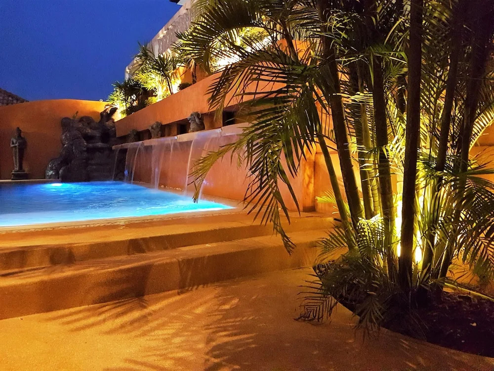 WOWLAND Luxury Villa Pattaya 8 BR