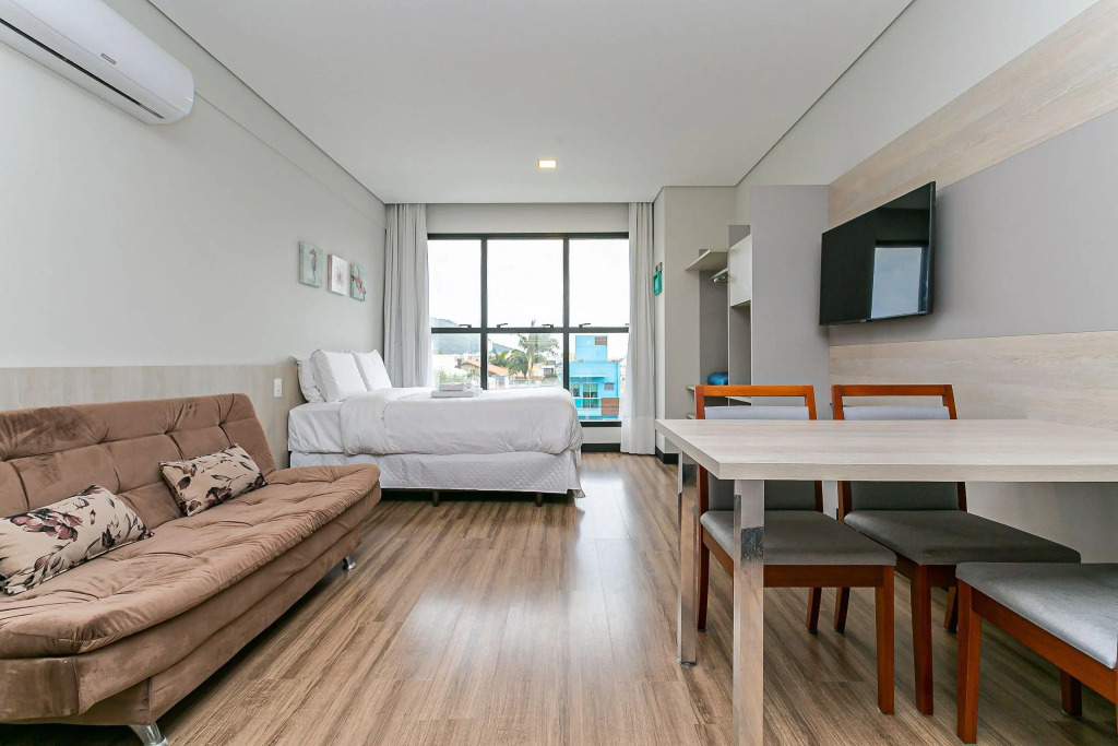 Studio Moderno Em Condomínio Com Piscina #ia12