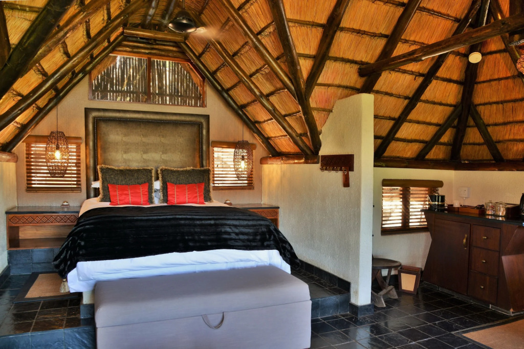 Tshukudu Bush Lodge