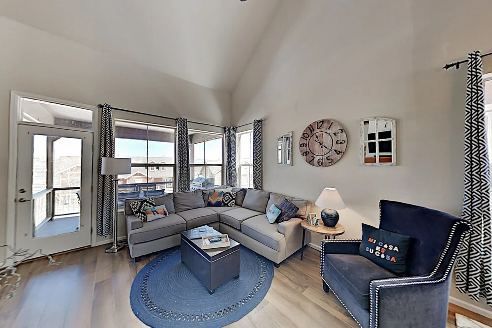 Granby Ranch 3br + Loft W/ Hot Tub Walk To Lifts 3 Bedroom Home