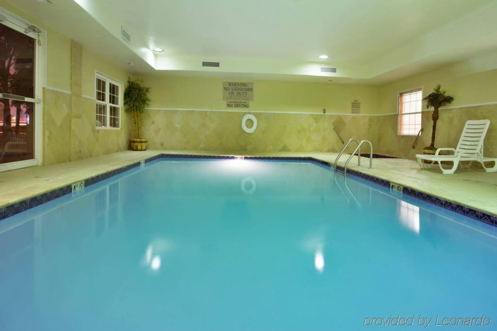 Country Inn & Suites by Radisson, Jackson-Airport, MS