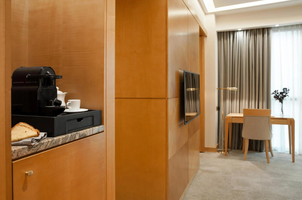 Отель Melia Athens