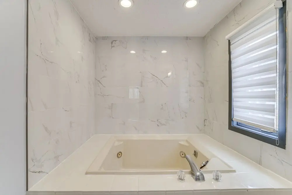 Hot Tub & Game Room: Poconos Home Near Hiking