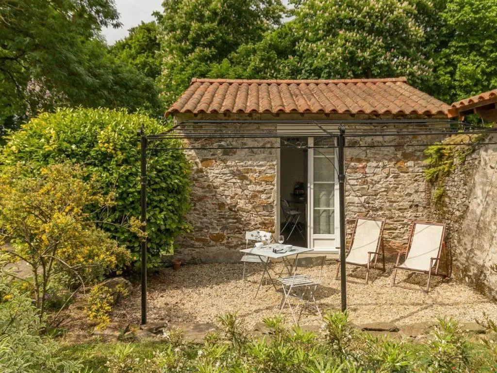Gîte de Charme avec Jardin Privé près de Nantes, Accès Facile, Équipé Tout Confort - FR-1-306-812