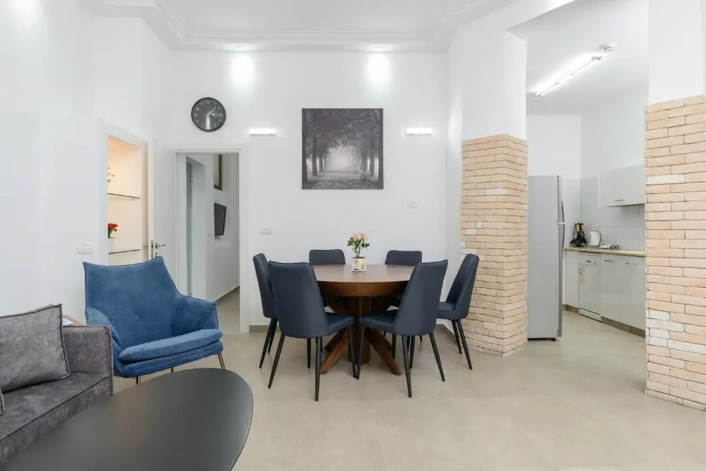 Liber Tel Aviv Sea Shore Suites BY RAPHAEL HOTELS