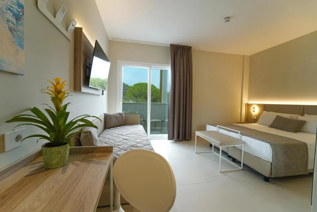 Eleamare Resort
