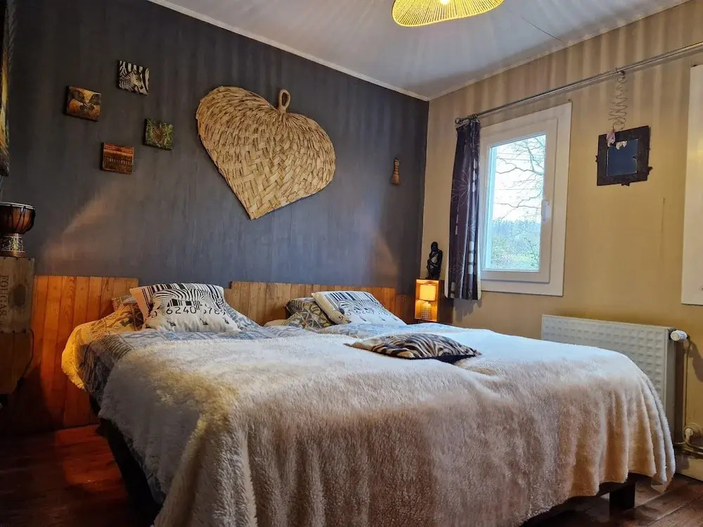 Charming Chalet in Transinne