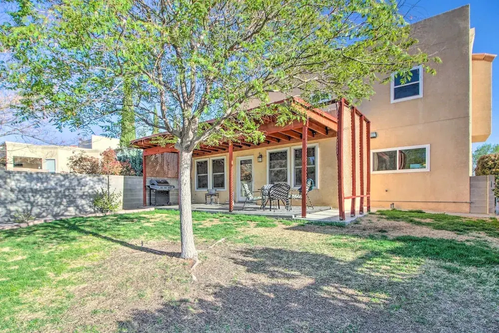 'casa Especial' Family Retreat w/ Pool Table!