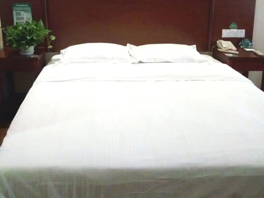 GreenTree Inn JiangSu YanCheng JianHu ShangGang Bus Station Freeway 204 Express Hotel