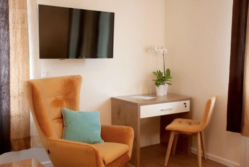 Hotel Isha
