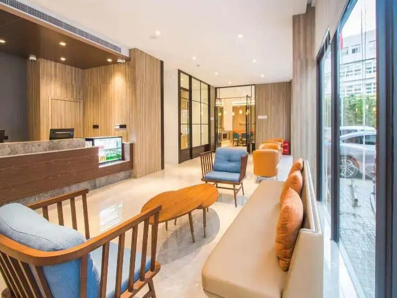 Hanting Hotel Shanghai Jinshajiang Road Subway Station
