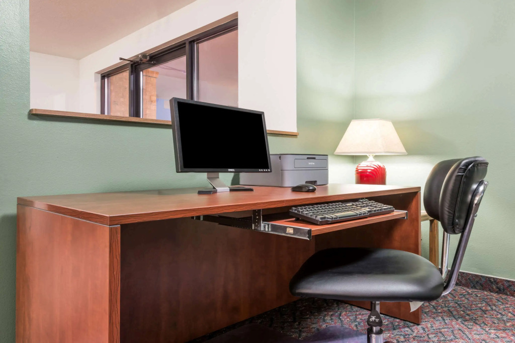 Super 8 by Wyndham Missoula/Reserve St