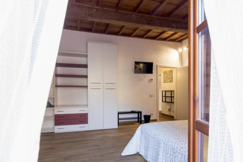 ALTIDO Gorgeous Apt for 6 in the historical Pisa center