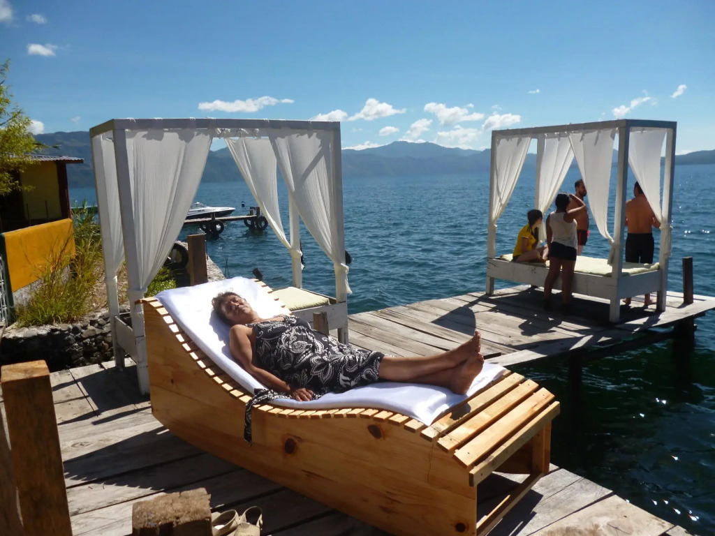 Hotel La Casa Rosa