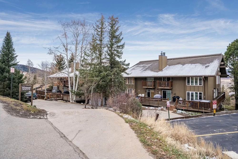 Winterset 3 3 Bedroom Condo by RedAwning