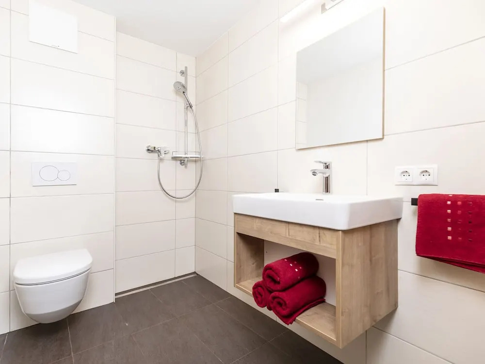 Scenic Apartment in Kaltenbach with Ski Storage And Parking