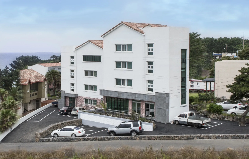 Jeju Aria Pension