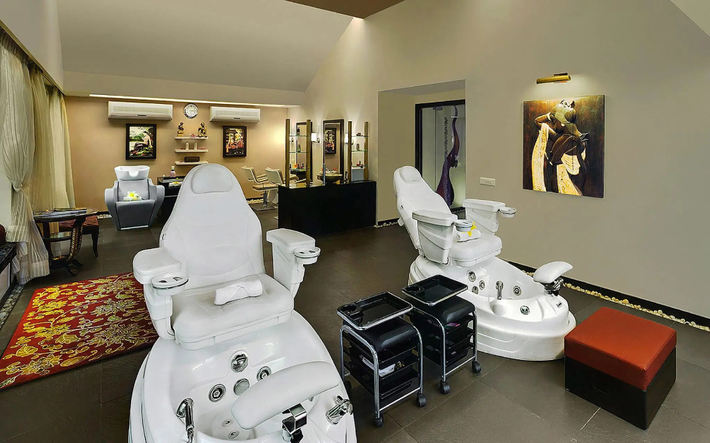 Mayfair Spa Resort & Casino