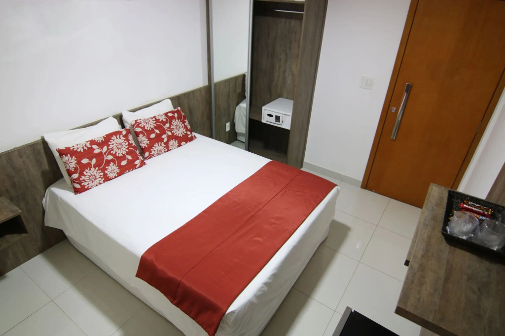 Lagoa Flat Hotel