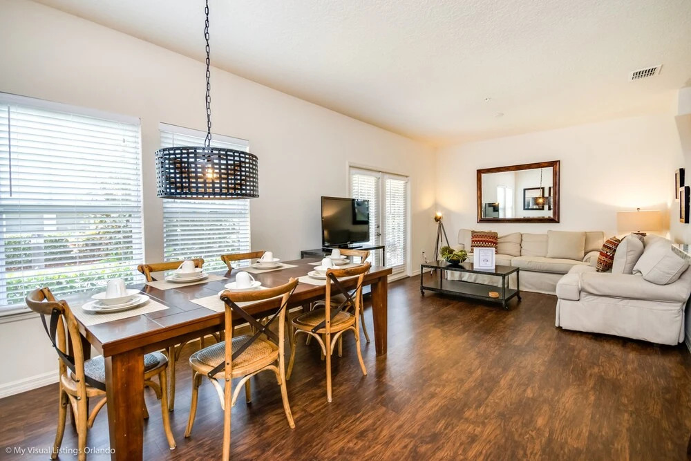 Lucaya Village - 2901 Edenshire way 104 Unit 14