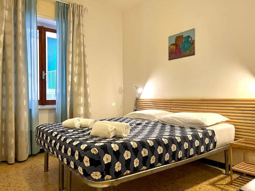 Monterosso apartment old city