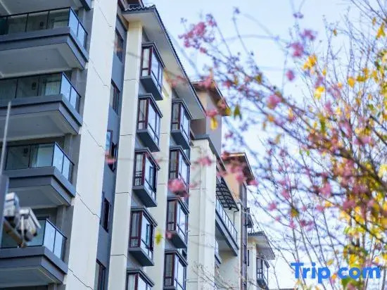 Tengchong Mayu Valley Time Hot Spring Bed and Breakfast