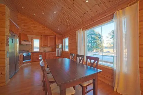 Luxury Cottage Laukkala