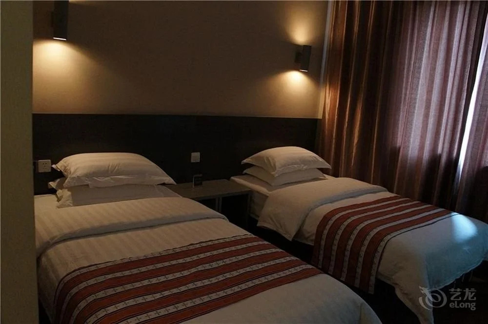 Xunji Hotel