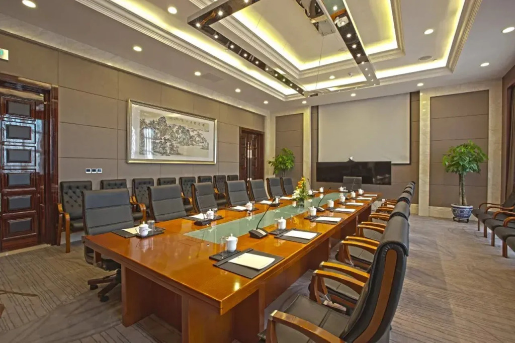 Beijing Jizhong Taurus Hotel