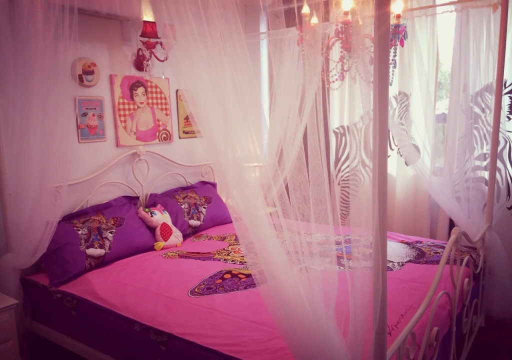 Ekkamai Buds & Beds - 420 Hostel