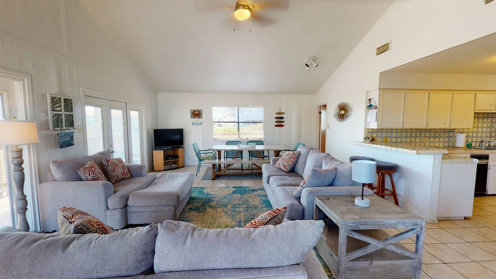 Sherman House - Two Bedroom Home