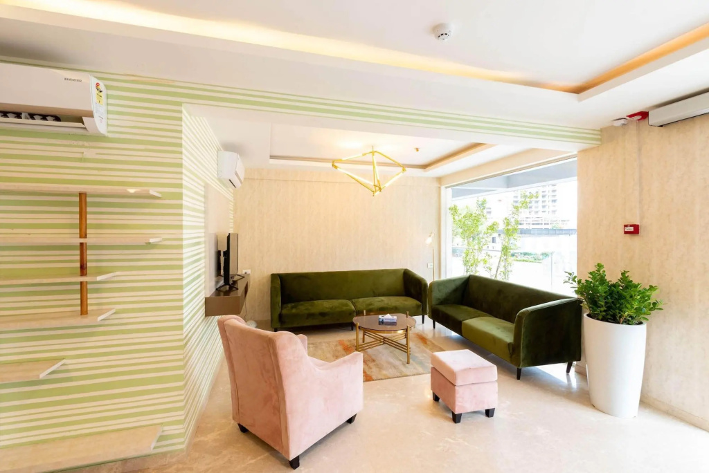 StayBird - B Suite, Business Hotel, Kharadi