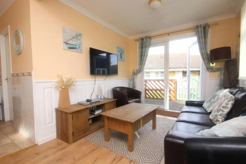 41B Medmerry Park 2 Bedroom Chalet