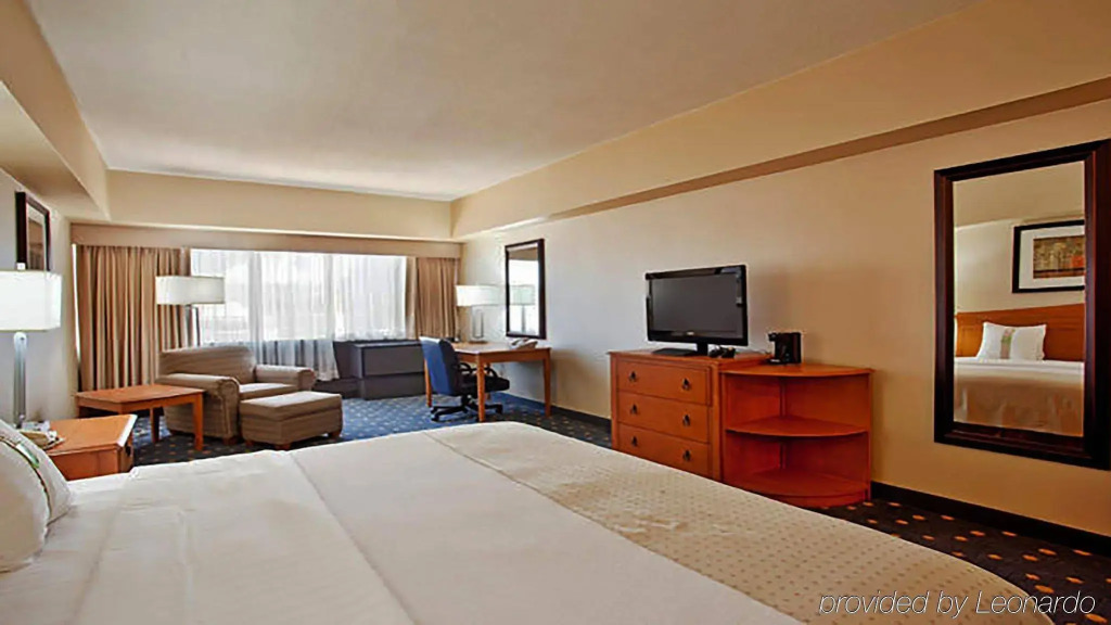 Holiday Inn - Chicago Dwtn - The Mart by IHG