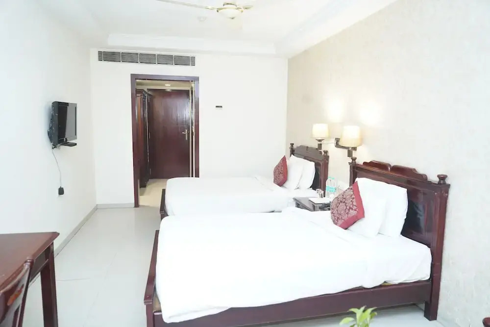 Hotel Deep Residency