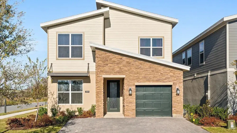 Newly Built Villa with Pool, Cinema & Games Room