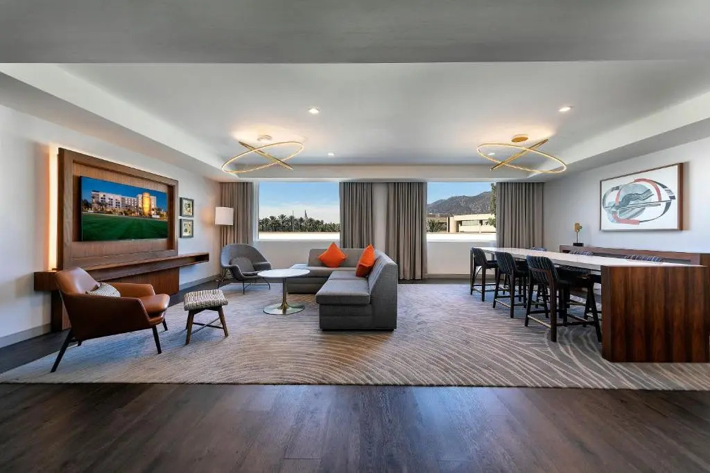 Le Meridien Pasadena Arcadia