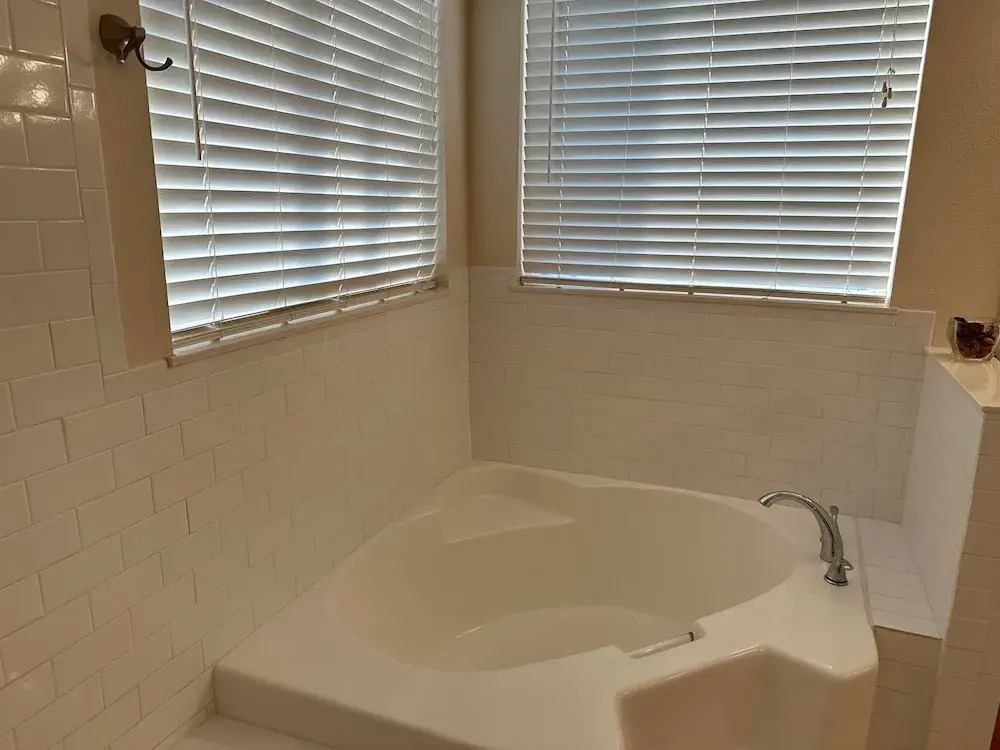 Grand Fabulous 4BR Pool Home Near Disney