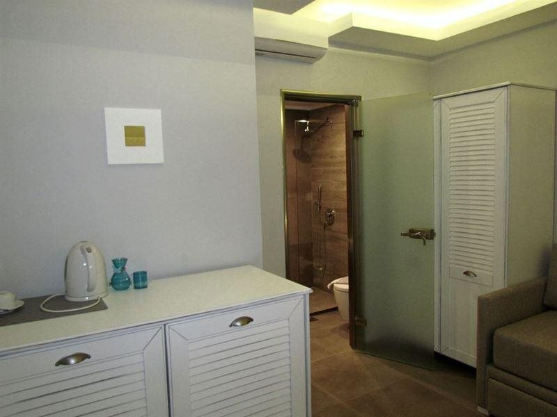 Aroma Beach Bungalows
