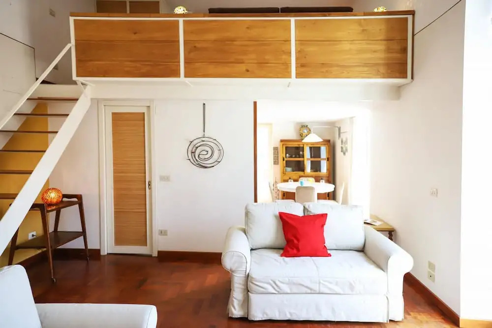Classic Apartment in Bagnoli by Wonderful Italy