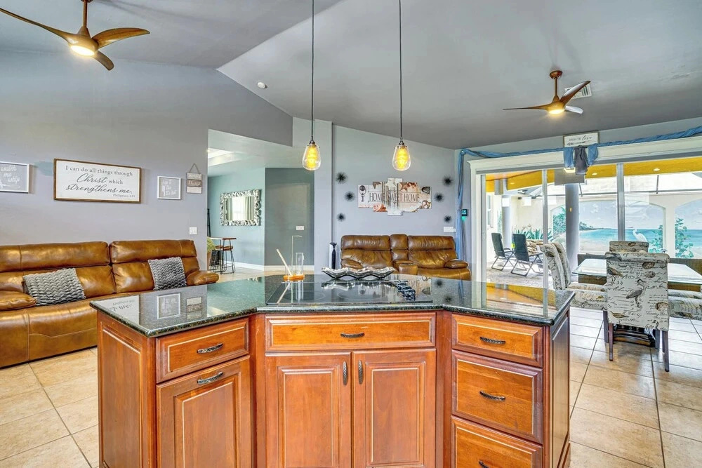 Golf Oasis w/ Gym & Pool! 6 Mi to Matlacha Island