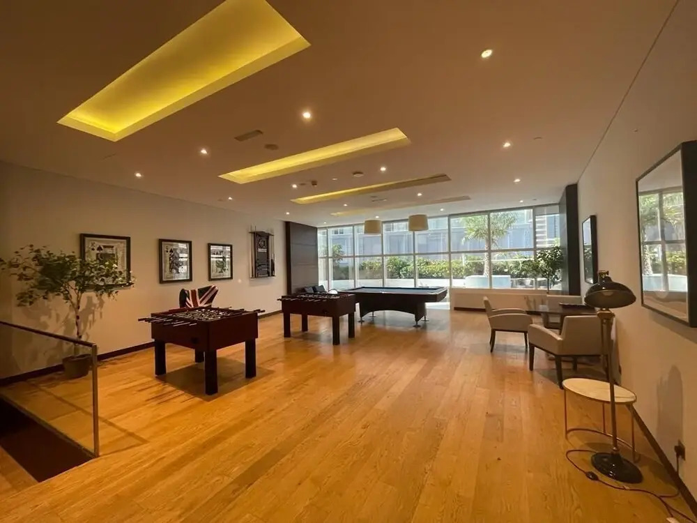 Tanin - Stunning Fendi Apt for 8 Facing Palm Jumeirah