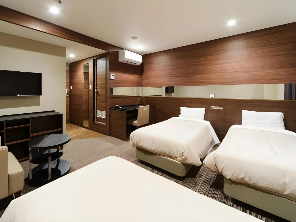 Osaka Fujiya Hotel