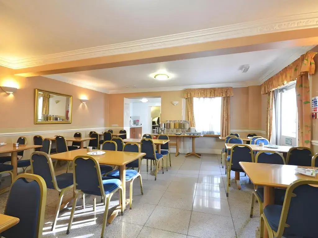 Berkeley Court Hotel