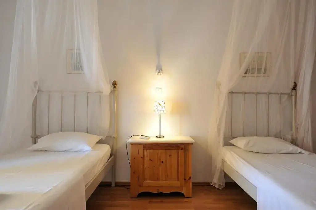 Parian Holiday Villas