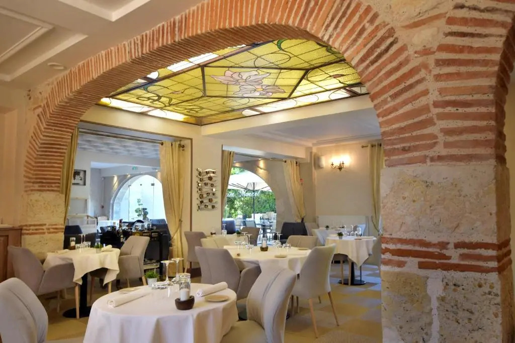 Logis Hotels - Le Saint Marcel