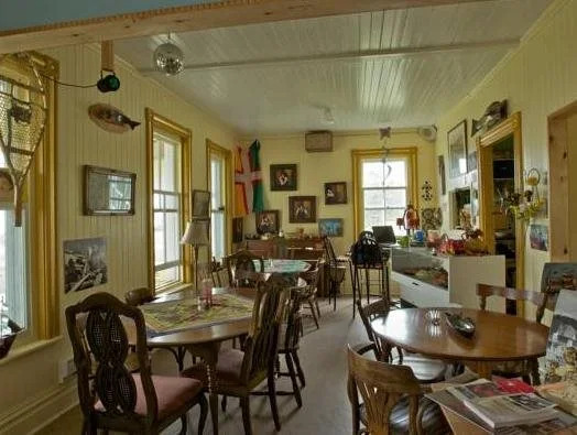 Auberge du Café chez Sam