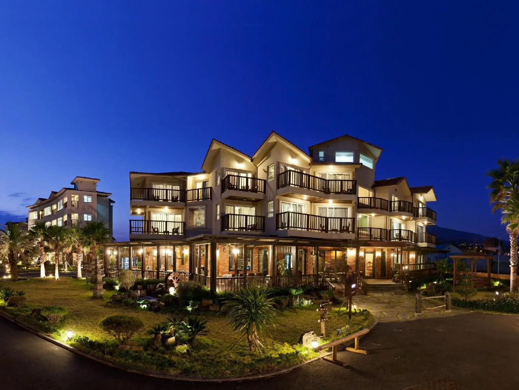 T Island Resort