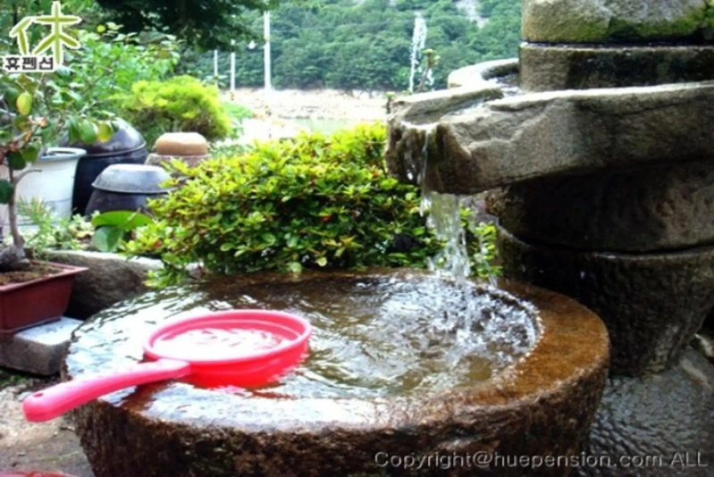 Sacheon Baegunimeomuneungot Pension